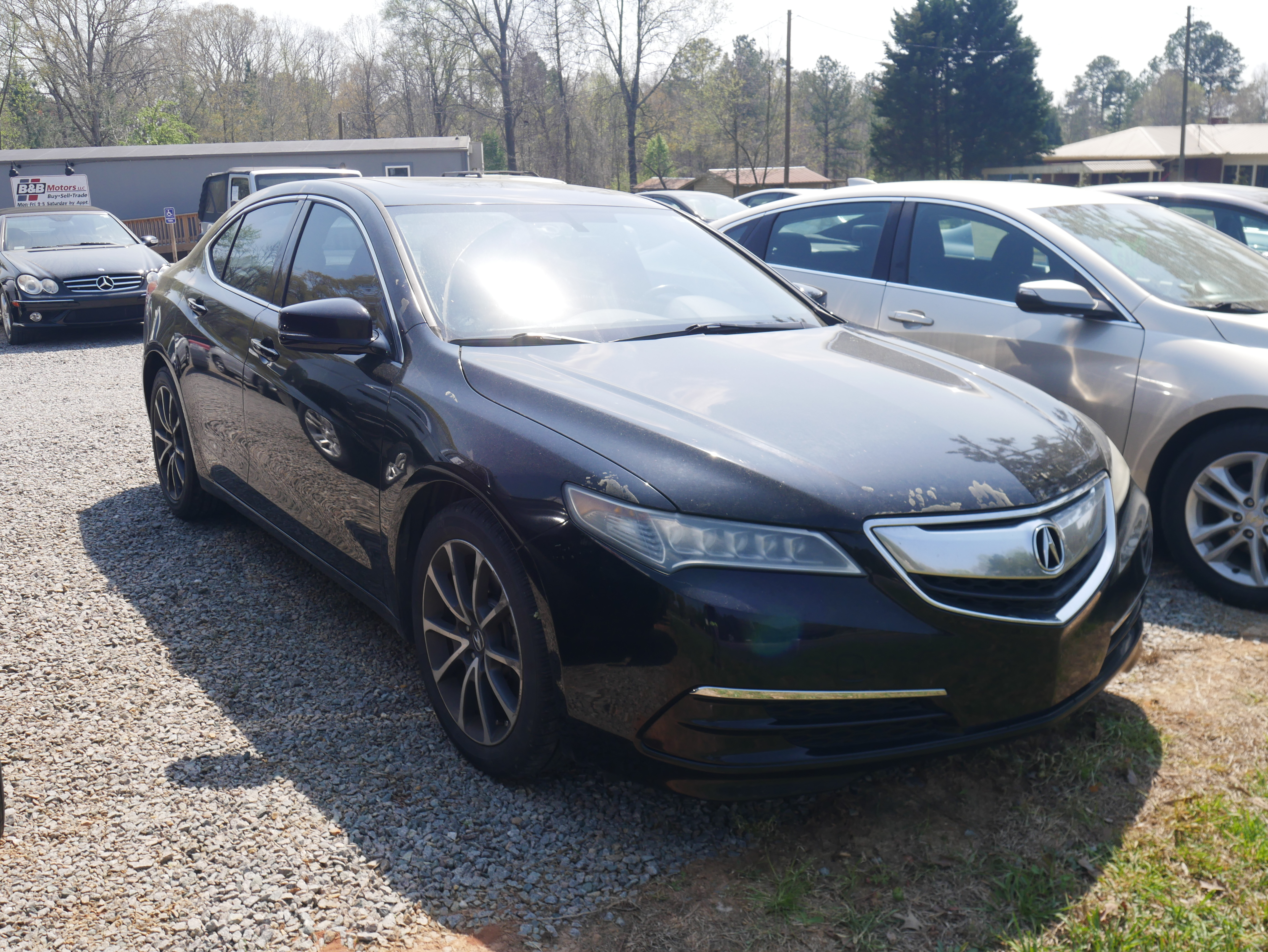 View vehicle photo 5