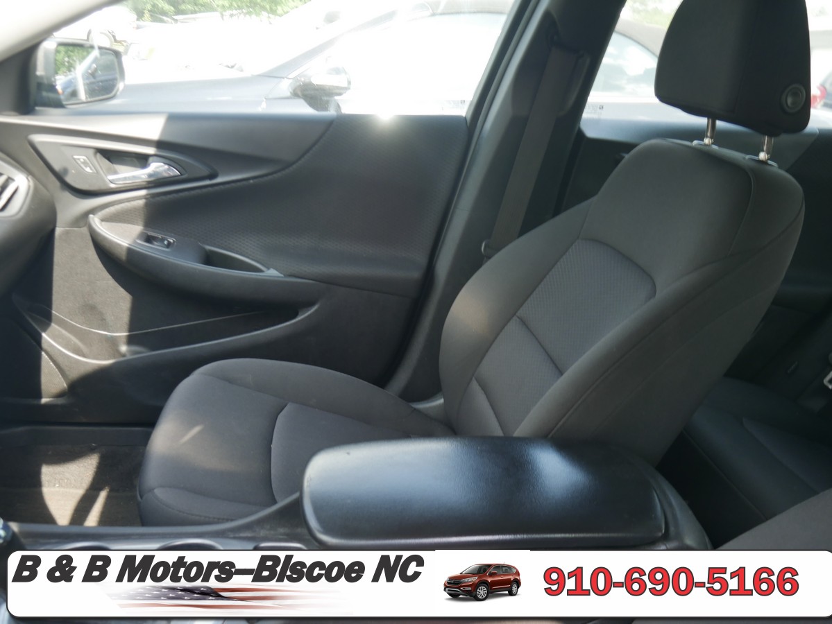 2018 Chevrolet Malibu 1FL - Photo 14